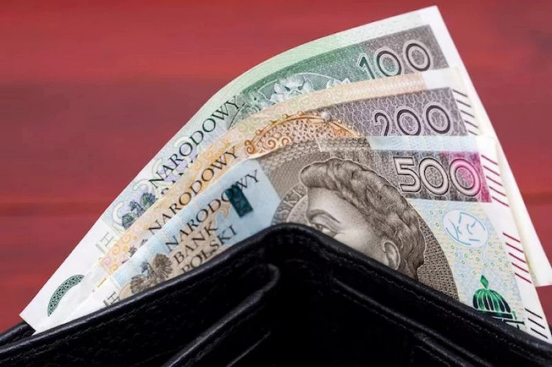 Firmy i pracownicy podzieleni w sprawie jawności wynagrodzeń